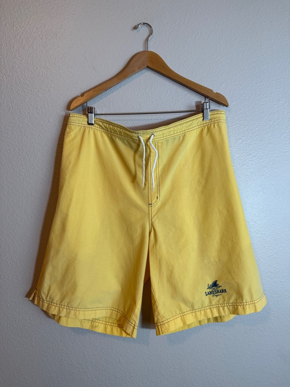 LandShark Lager Yellow Board Shorts Beach Swim Coastal Vacation XL Beachy